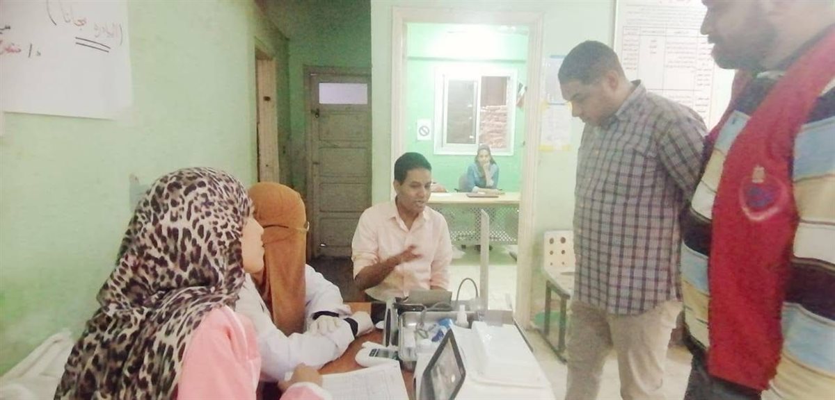 جولة مفاجئة لوكيل وزارة صحة الأقصر