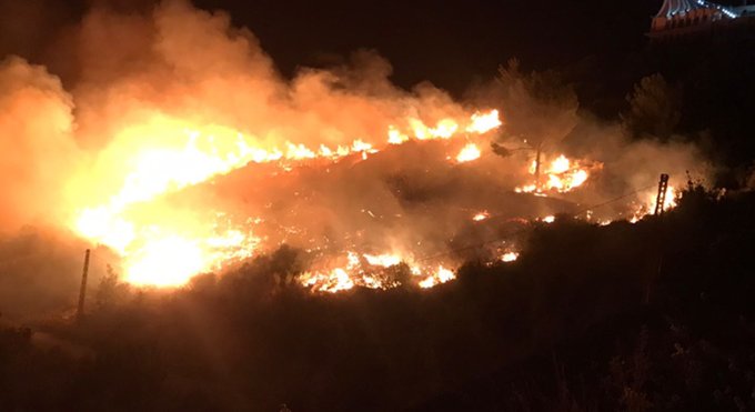 حريق ضحم شمال لبنان