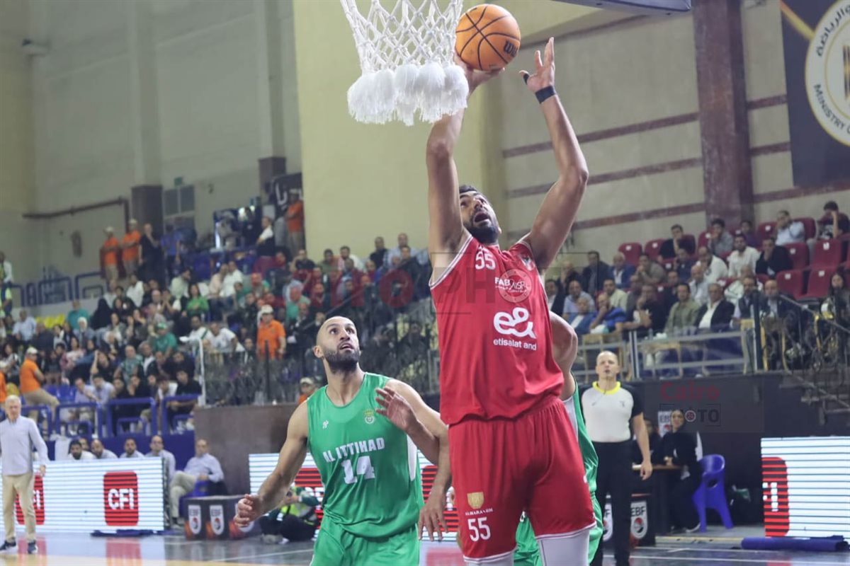 فوز الاتحاد السكندري على الأهلي في مباراة الفريق الأول بنهائي دوري المرتبط لكرة السلة<br>