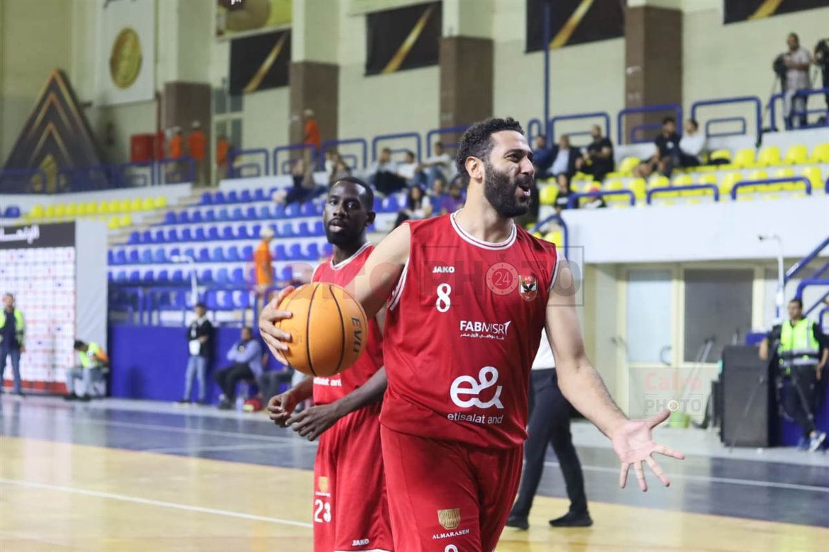 فوز الاتحاد السكندري على الأهلي في مباراة الفريق الأول بنهائي دوري المرتبط لكرة السلة<br>