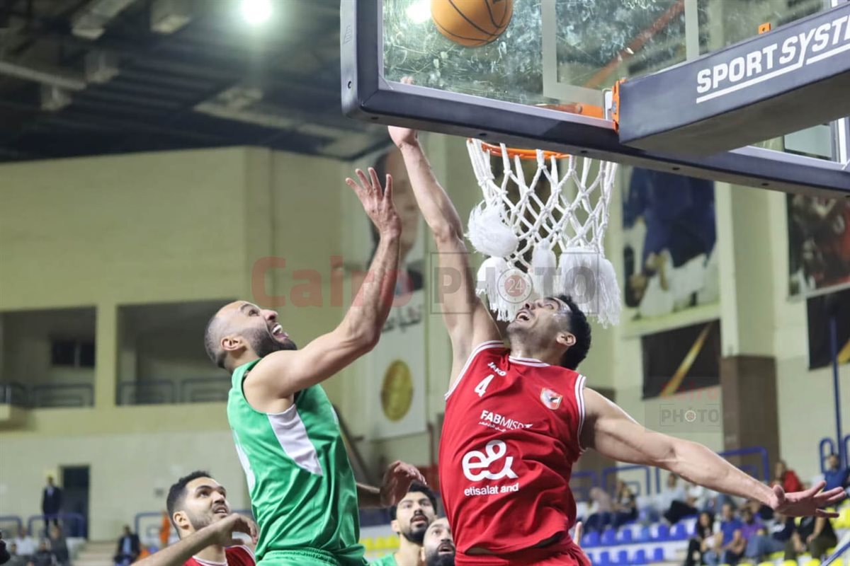 فوز الاتحاد السكندري على الأهلي في مباراة الفريق الأول بنهائي دوري المرتبط لكرة السلة<br>