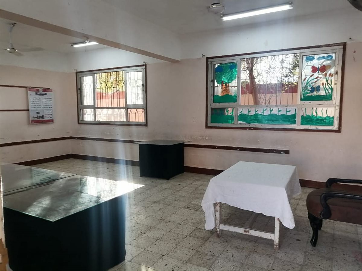 محافظ جنوب سيناء يؤكد جاهزية اللجان الانتخابية 