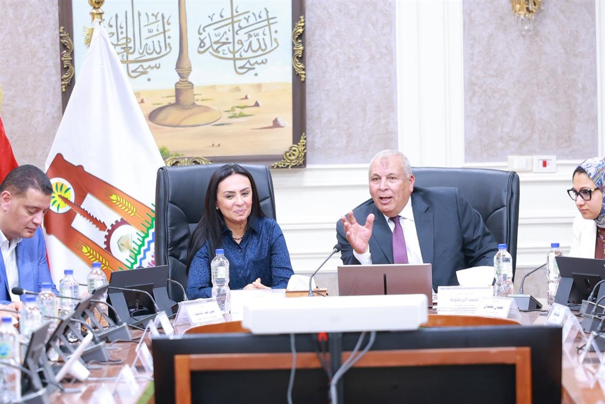 وزيرة التضامن الاجتماعي تتفقد العاصمة الإدارية الجديدة لمحافظة الوادي الجديد 