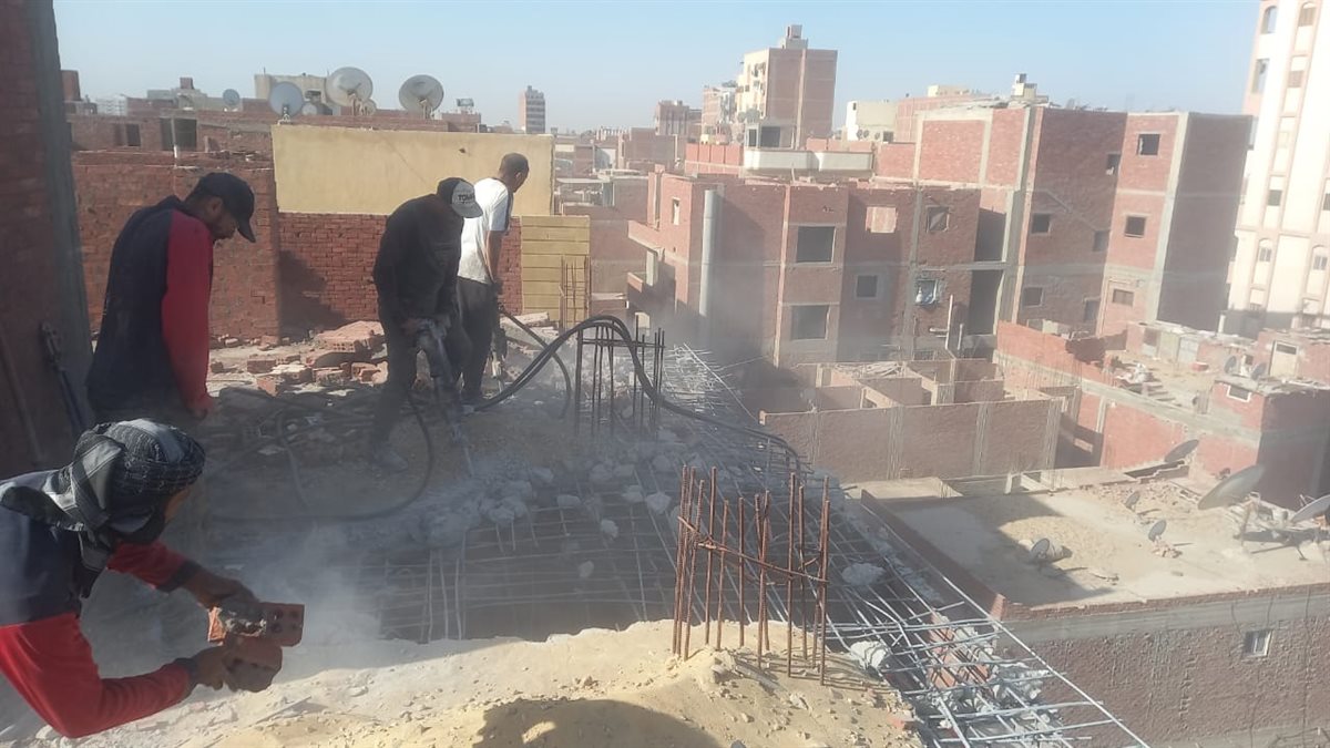 جانب من الازالة