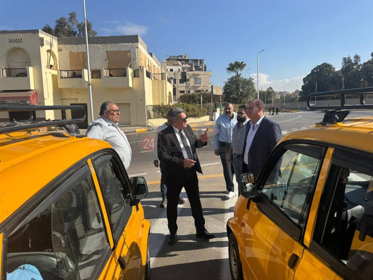 استبدال التكاتك بسيارات صديقة للبيئة