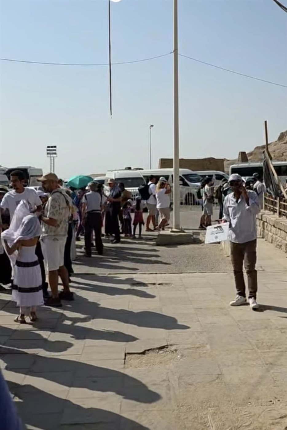 طوابير للسائحين بحتشبسوت