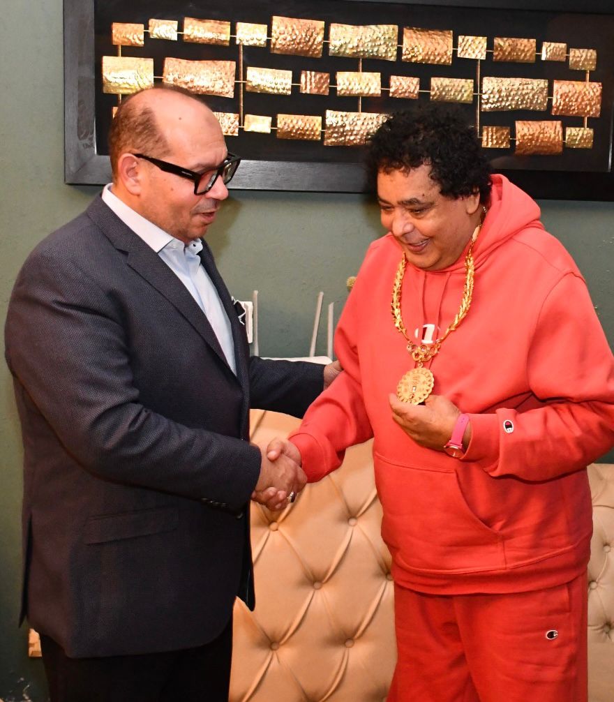 محمد منير وياسر إدريس