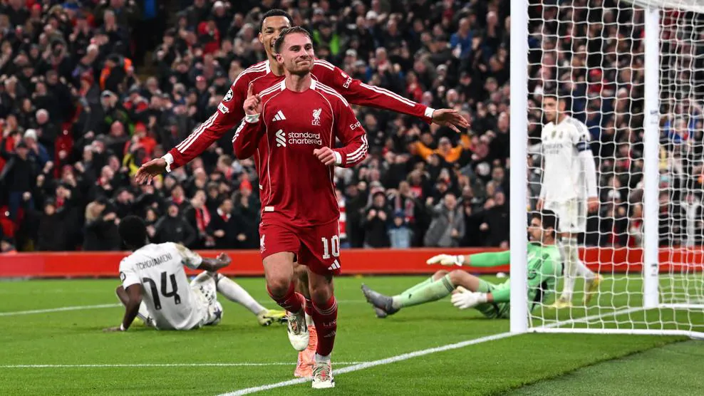 القنوات الناقلة لمباراة ليفربول وآيندهوفن