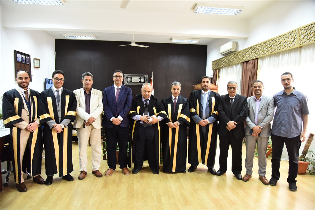 بعنوان السيو والتحرير الصحفي.. إعلام الأزهر تمنح الباحث عبدالفتاح الحبشي الماجستير في الإعلام بدرجة ممتاز