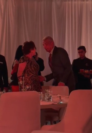 لبلبة ومحمود حميدة أول الحضور في حفل زفاف أروى جودة بأحد فنادق القاهرة