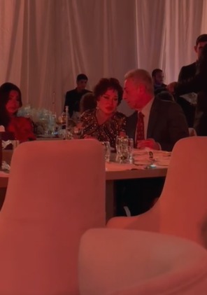 لبلبة ومحمود حميدة أول الحضور في حفل زفاف أروى جودة بأحد فنادق القاهرة