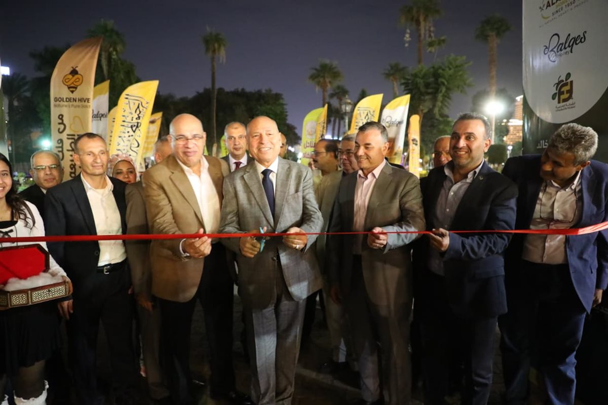 جانب من الافتتاح 