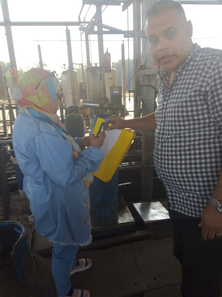 محافظة الجيزة تضبط مصنعًا لتعبئة البوتاجاز تلاعبَ في الأوزان