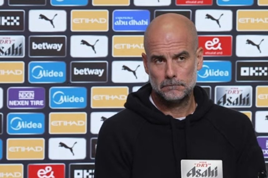 <strong>المدرب الإسباني بيب جوارديولا المدير الفني لفريق مانشستر سيتي الإنجليزي خلال المؤتمر الصحفي لـ مباراة فولهام بالدوري الإنجليزي</strong>