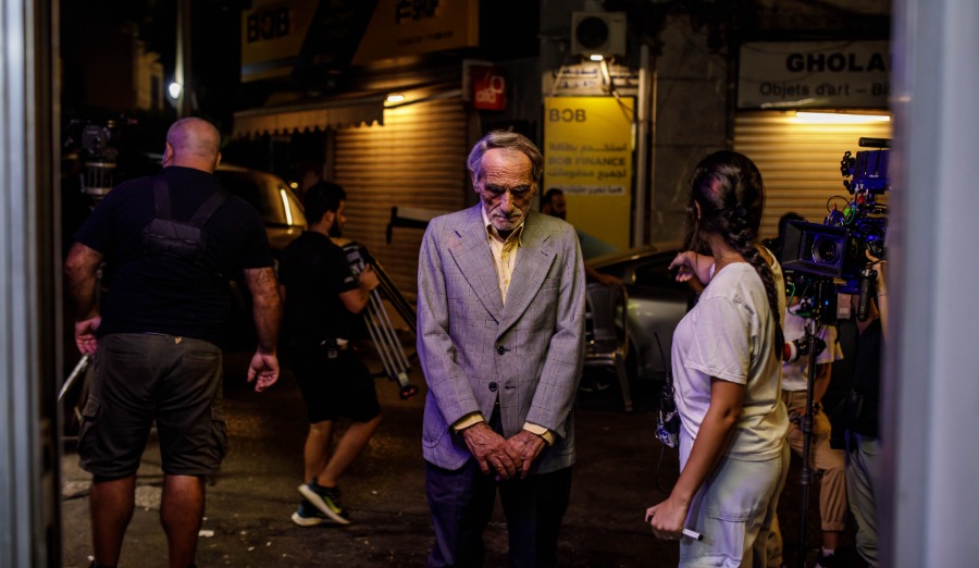 فيلم آخر واحد