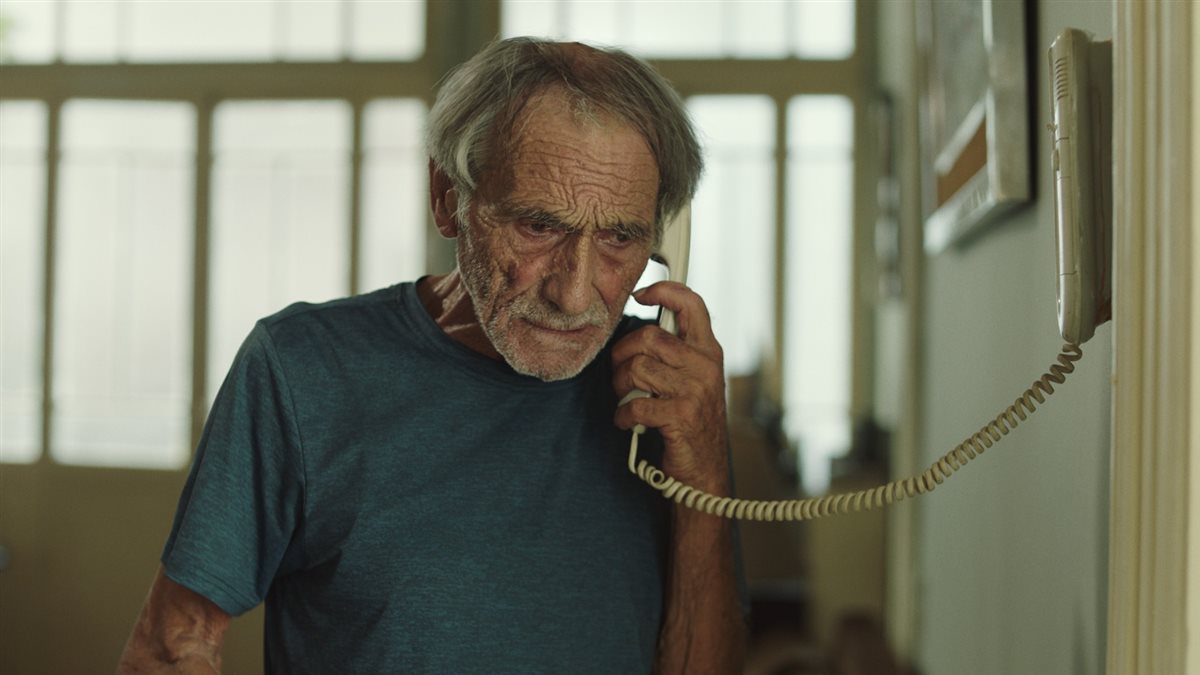 فيلم آخر واحد