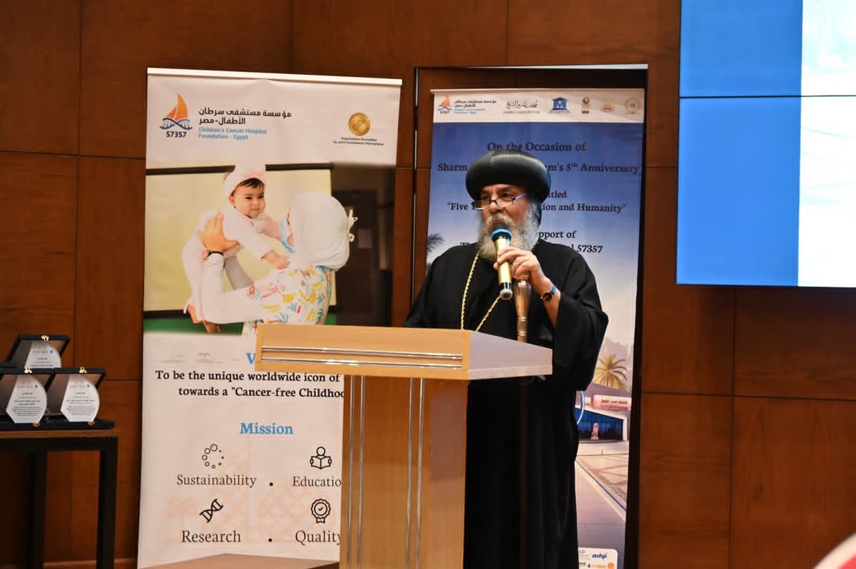 محافظ جنوب سيناء يزور متحف شرم الشيخ 