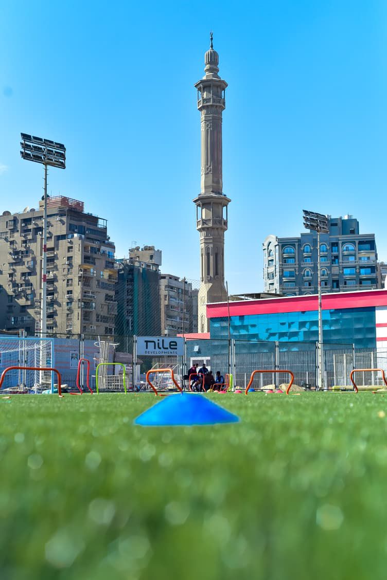 تجديد ملعب الناشئين بالزمالك (1)