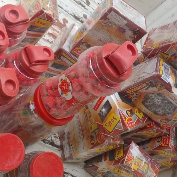 ضبط سلع منتهية الصلاحية ومجهولة المصدر