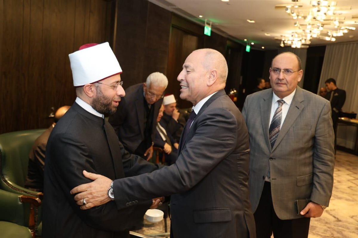 بحضور لفيف من الوزراء وكبار الشخصيات.. وزير الأوقاف يشهد احتفالية تسليم جائزة الدكتور محمد ربيع ناصر للبحث العلمي