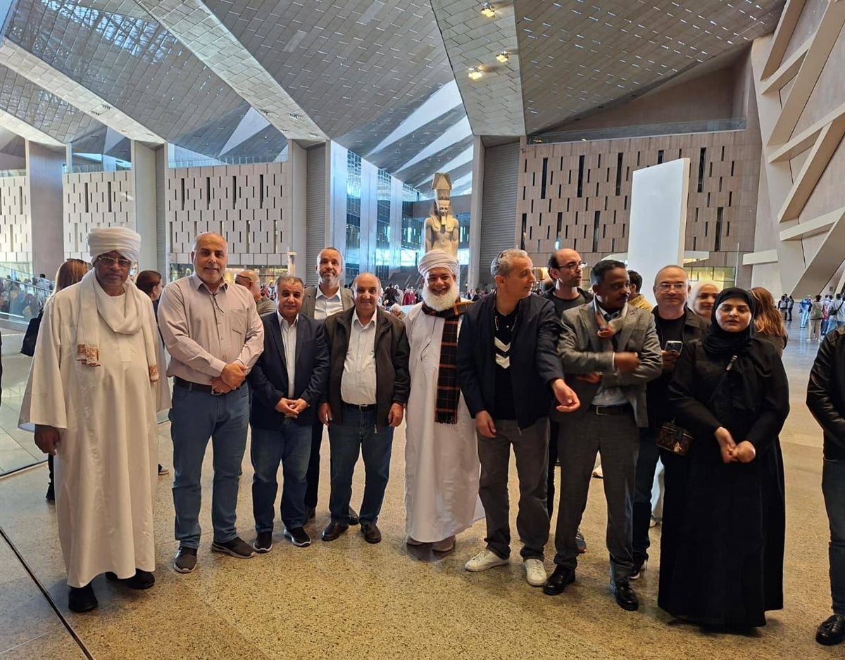 أعضاء المجلس التنفيذي للألكسو يزورون المتحف المصري الكبير