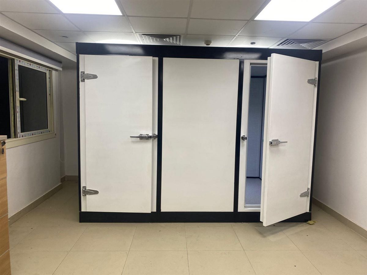 افتتاح كابينة السمعيات الجديدة بمستشفى الحياة