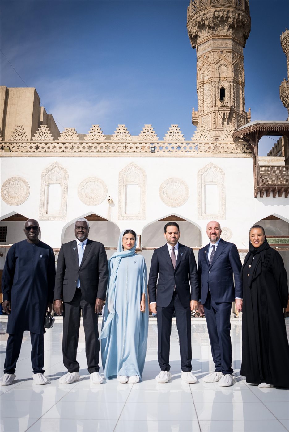 أعضاء لجنة تحكيم جائزة زايد للأخوة الإنسانيَّة يزورون الجامع الأزهر ويشيدونَ بمسيرته في بناء الجسور بين الثَّقافات 