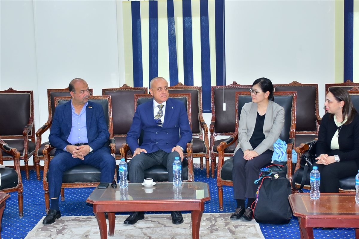 محافظ الأقصر يستقبل وفد الجايكا