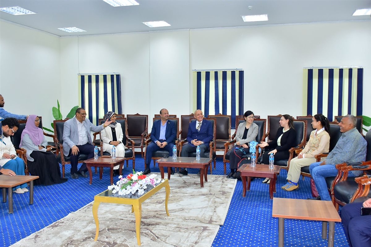 محافظ الأقصر يستقبل وفد الجايكا