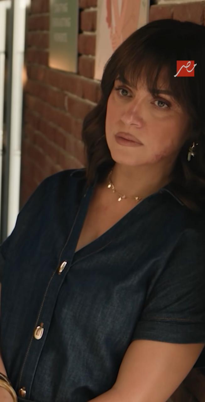 شريف سلامة وريهام عبد الغفور زوجين منفصلين في الإعلان الرسمي بـ سنجل ماذر فاذر