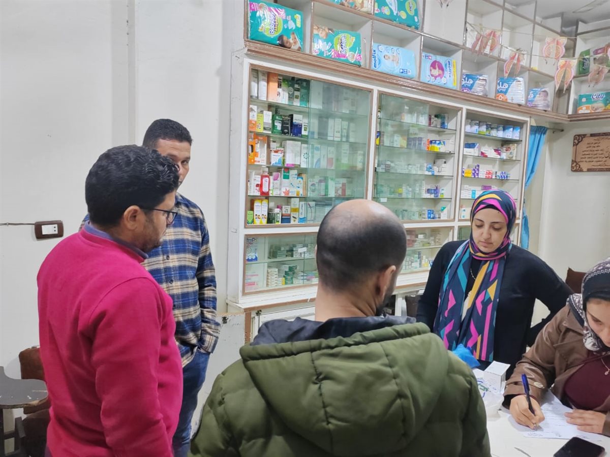 ضبط شاب حاصل علي بكالوريوس تجارة وينتحل صفة طبيب