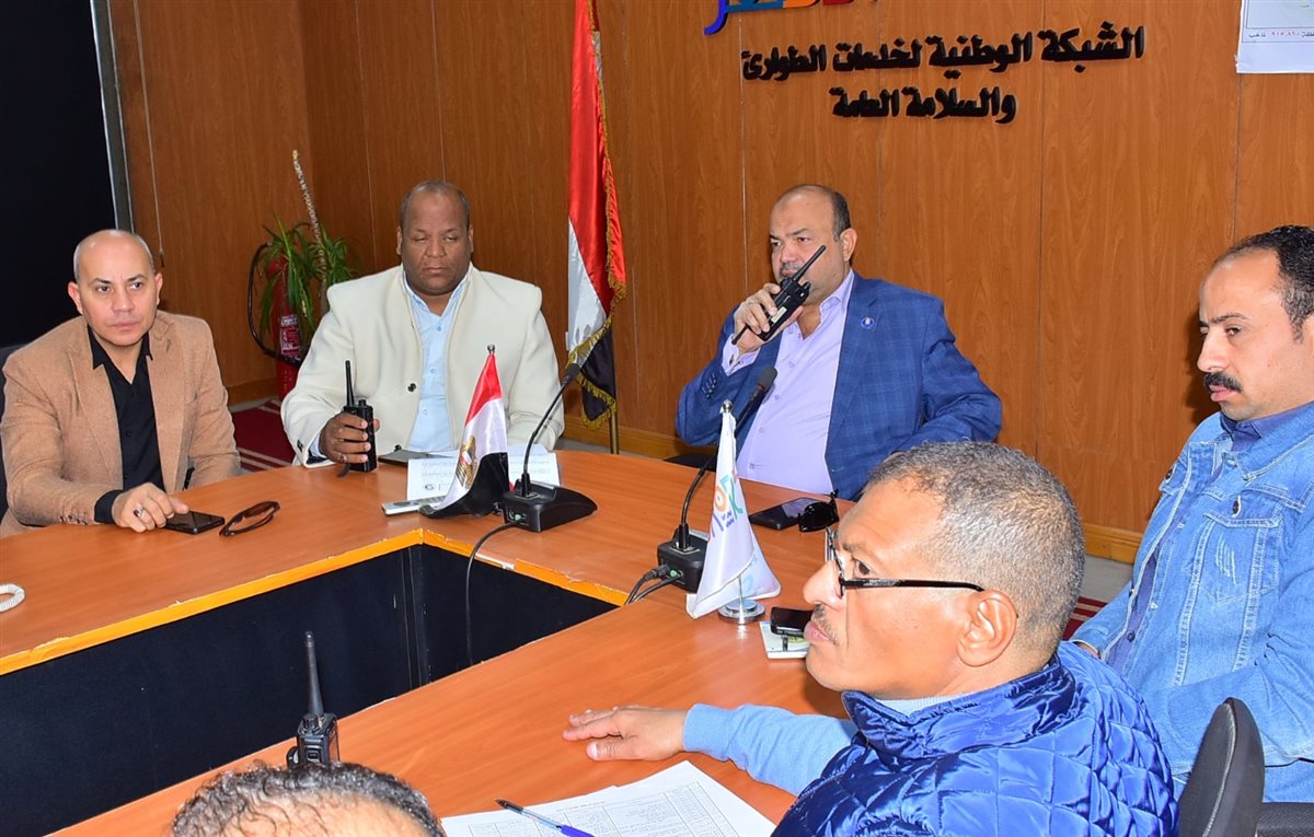 غرفة العمليات تتابع سير الإنتخابات بالأقصر