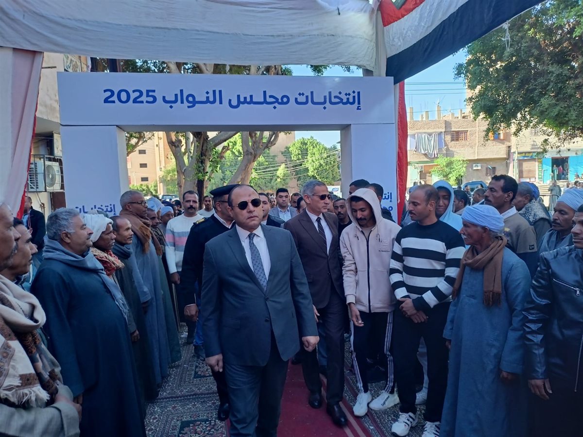 جولة مدير أمن الأقصر والقيادات الأمنية