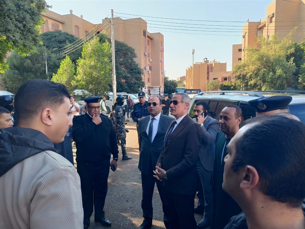 جولة مدير أمن الأقصر والقيادات الأمنية