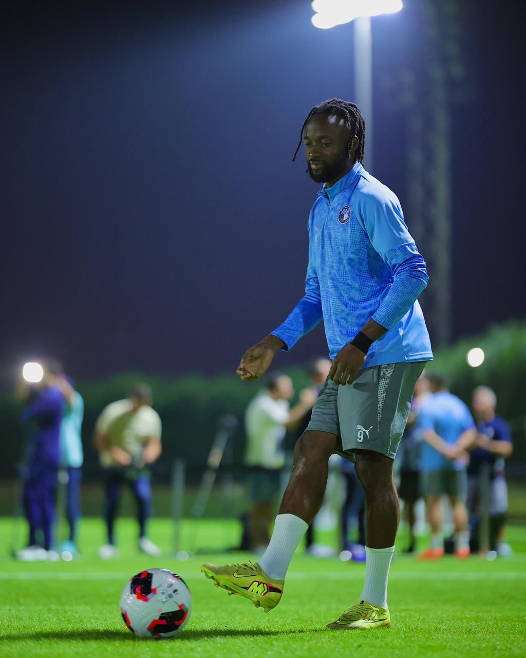 بيراميدز يخوض أول تدريباته بالدوحة استعدادا لمواجهة فلامنجو البرازيلي بكأس القارات للأندية