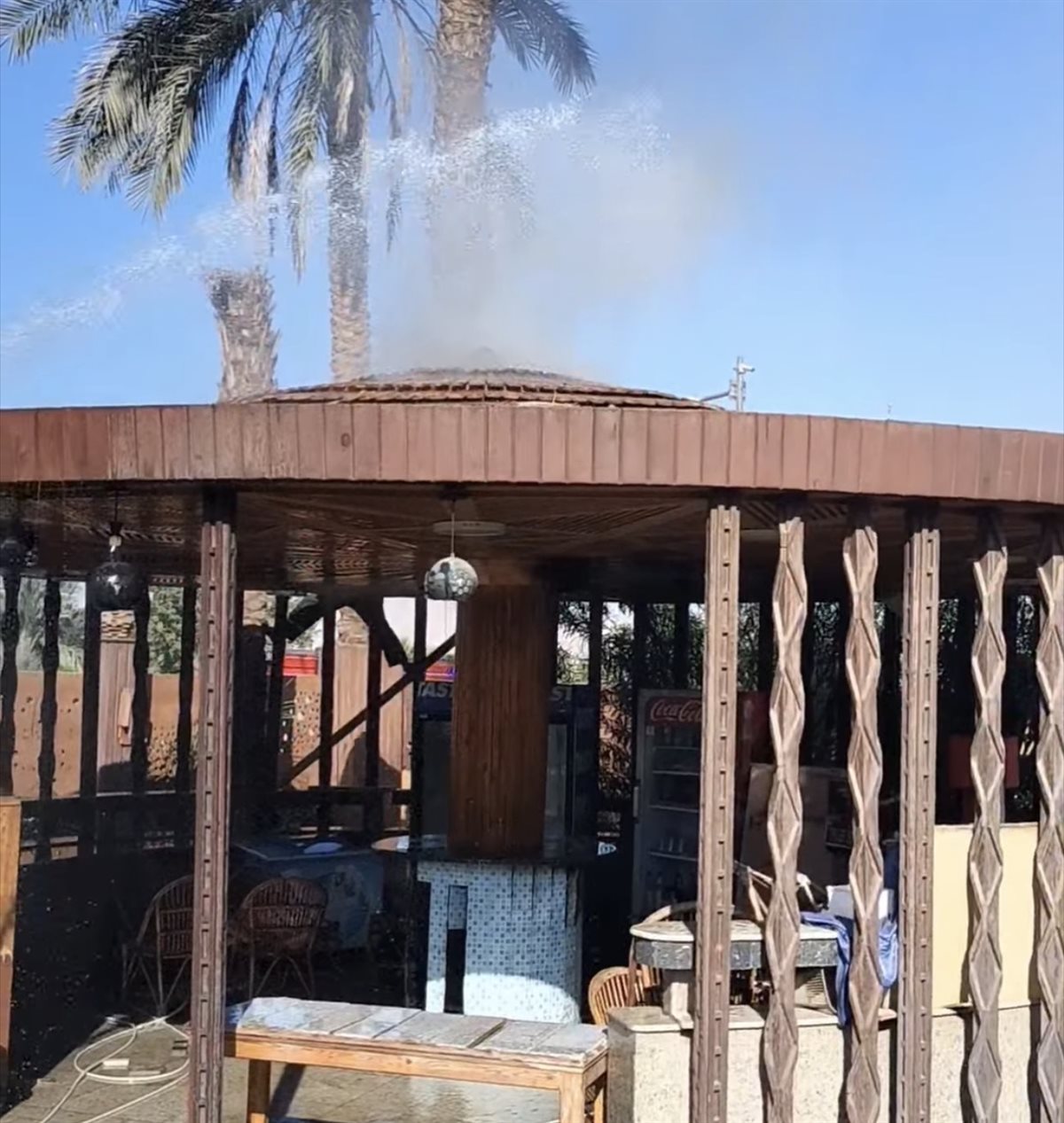 السيطرة على حريق هائل بأحد الكافيهات بمنطقة الكرنك