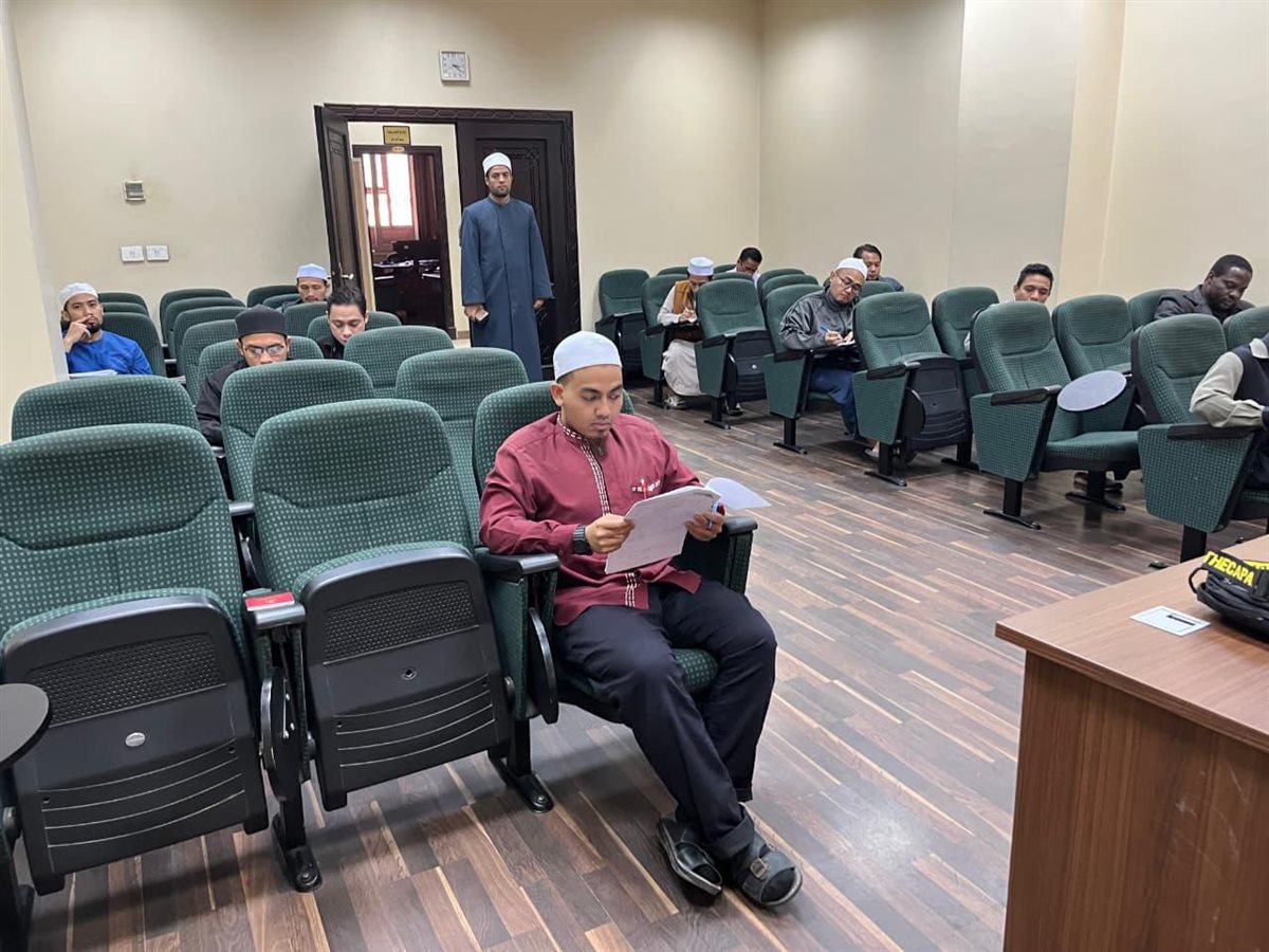 اختتام امتحانات الدور الأول لطلاب الفرقة الثانية ببرنامج تدريب الوافدين بدار الإفتاء المصرية