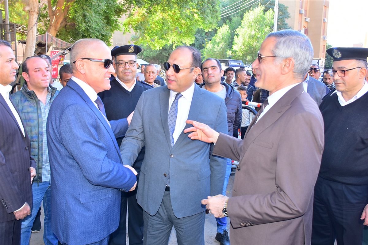 جولة محافظ الأقصر