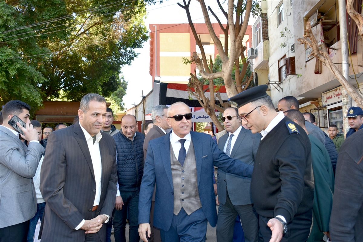 جولة محافظ الأقصر