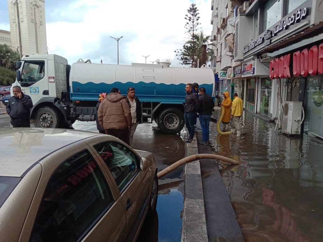 شفط مياه الأمطار ببورسعيد 