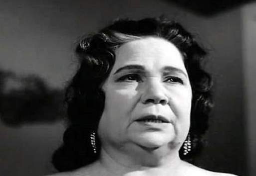 الفنانة علوية جميل