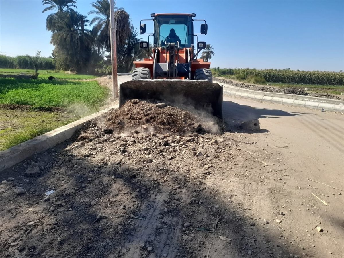 رئيس مدينة الطود يتابع أعمال رفع كفاءة الطرق والتجميل