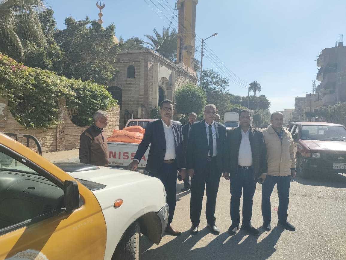 تموين الأقصر يضبط أسمدة مدعمة بالسوق السوداء