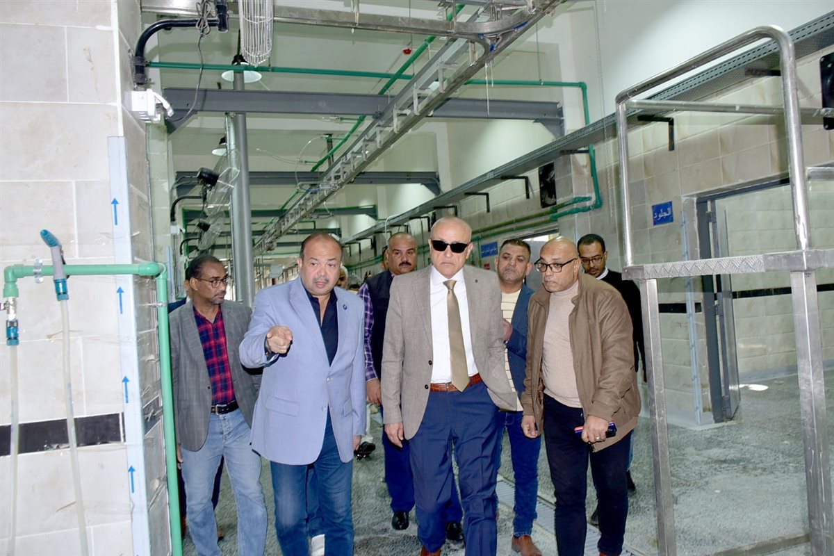 محافظ الأقصر يتفقد شادر الحبيل