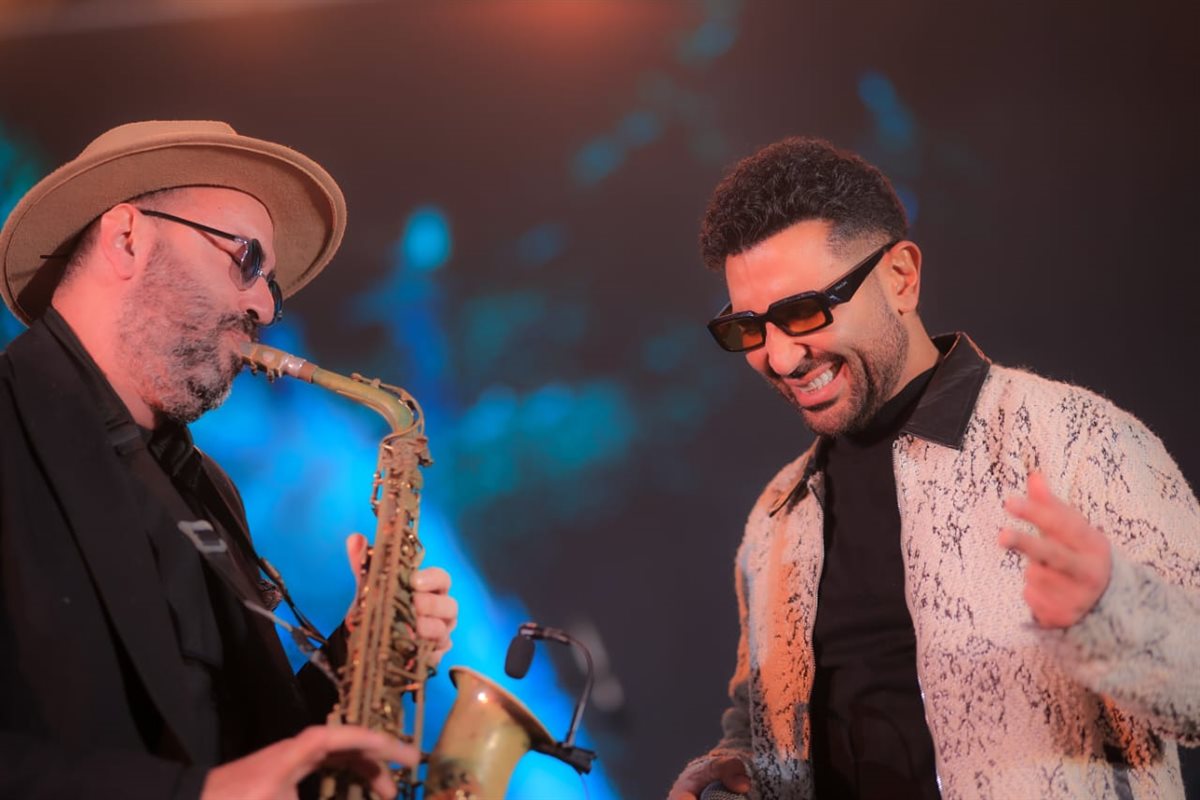 برعاية القاهرة 24 وتنظيم ياسر الحريري.. أحمد سعد يتألق بأضخم حفلات التجمع