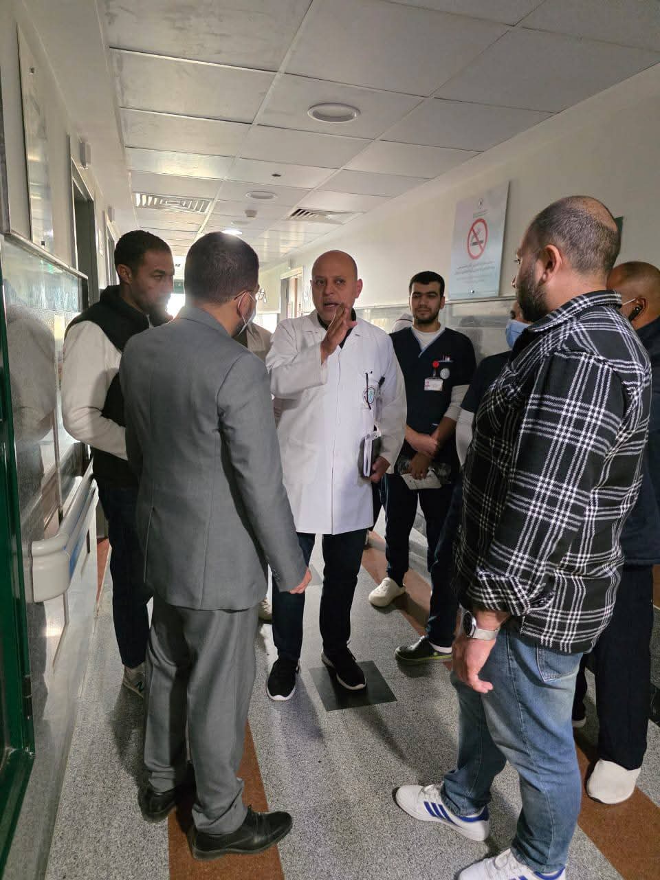 نائب مدير الرعاية الصحية بجنوب سيناء يتفقد مستشفى رأس سدر