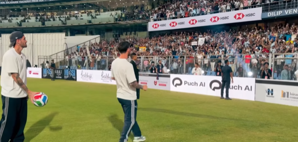 ليونيل ميسي نجم فريق إنتر ميامي الأمريكي وقائد منتخب الأرجنتين خلال زيارته إلى الهند