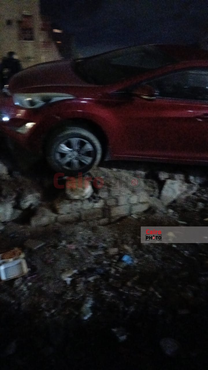 8defb337-7e15-446a-b275-0f6f4acd2451