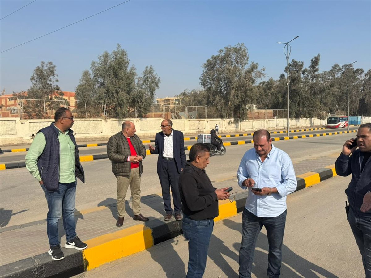 رئيس حي الهرم يتابع تجهيزات سوق اليوم الواحد أمام التجنيد بالرماية تحت رعاية محافظ الجيزة