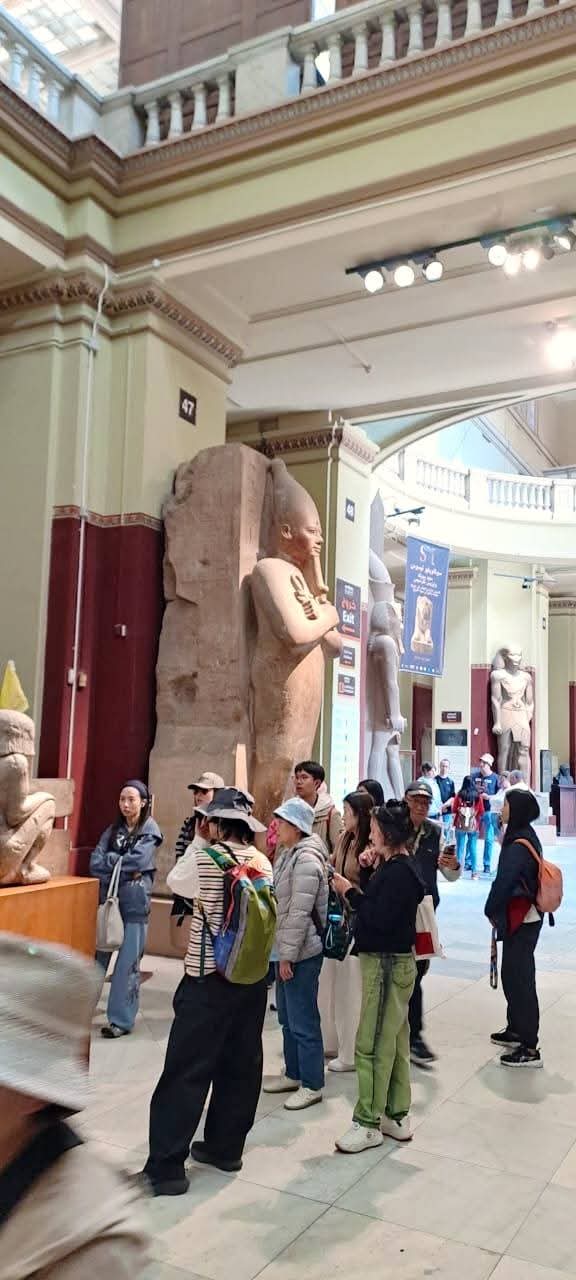 جانب من الزيارة